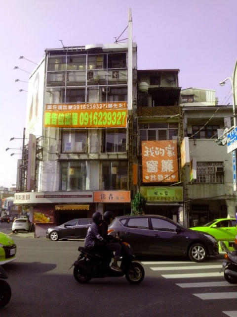 台南市中西區中山路廣告位出租